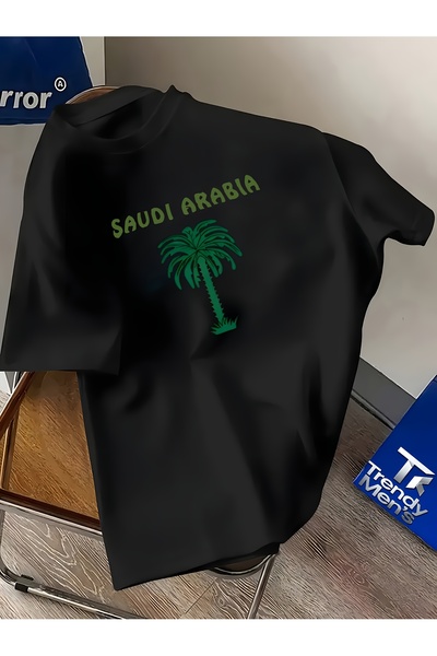 yiou trendy clothing تي شيرت رجالي بتصميم السعودية، مطبوع بكلمة "المملكة العر...