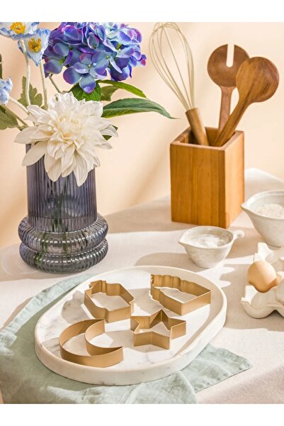 LC Waikiki Lcw Home Yellow Metal Cookie Mold Set of 4