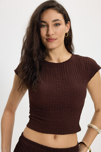 Tudors Γυναικεία μπλούζα με στενή εφαρμογή, λαιμόκοψη ποδηλάτου, αμάνικη, με ...