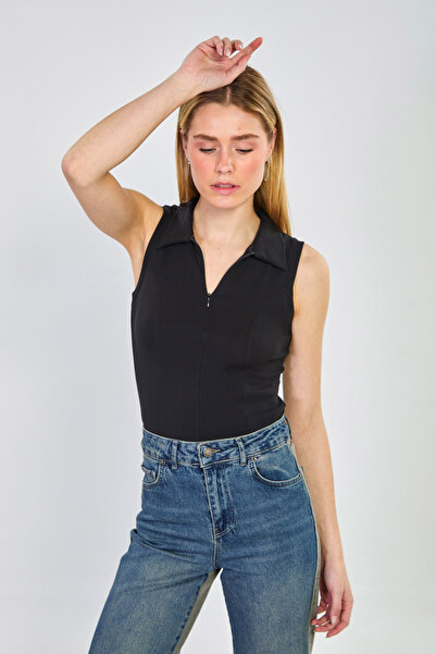 BARRELS AND OIL Γυναικείο αμάνικο κορμάκι με λαιμόκοψη πόλο και φερμουάρ μπρο...