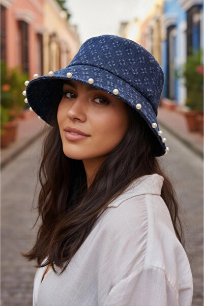 shop Pălărie de damă din denim cu perle albastre brodate - Accesoriu din deni...