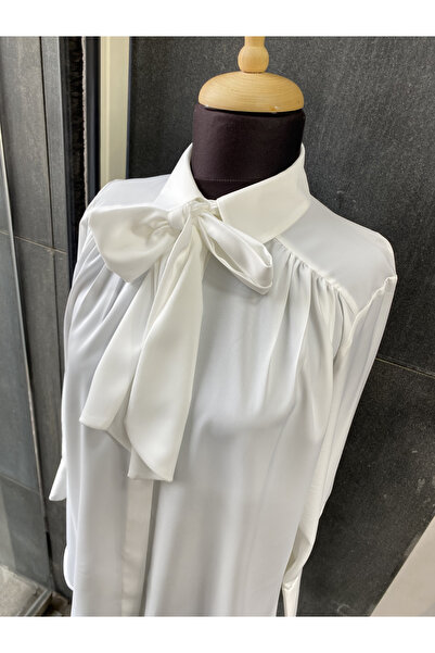 PERA MODA Pile Detaylı ParisFular Yaka Gömlek