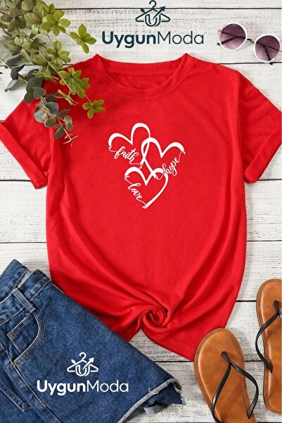 UygunModa 3Yazili Heart Printed T-Shirt