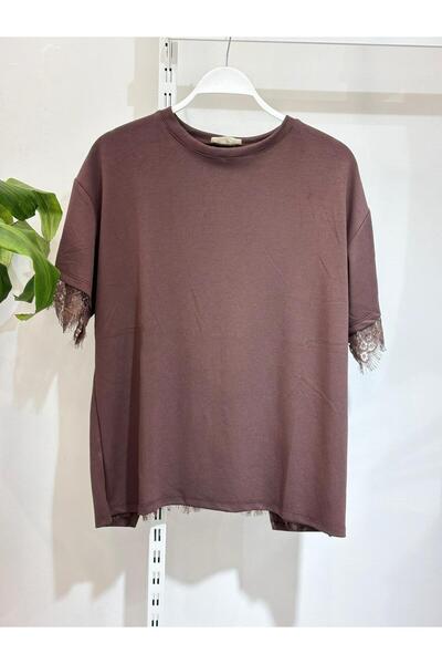 IŞILDA FASHION Μπλουζάκι με δαντέλα στην πλάτη και λεπτομέρειες στον ώμο