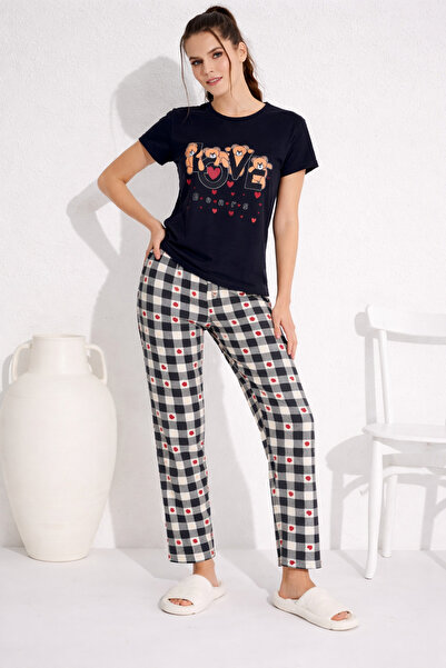 OMG طقم بيجامة أسود مع دمية دب