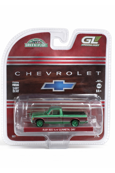 Greenlight Collectibles نموذج شاحنة شيفروليه شاين سي 10 موديل 1972 بمقياس 1:6...