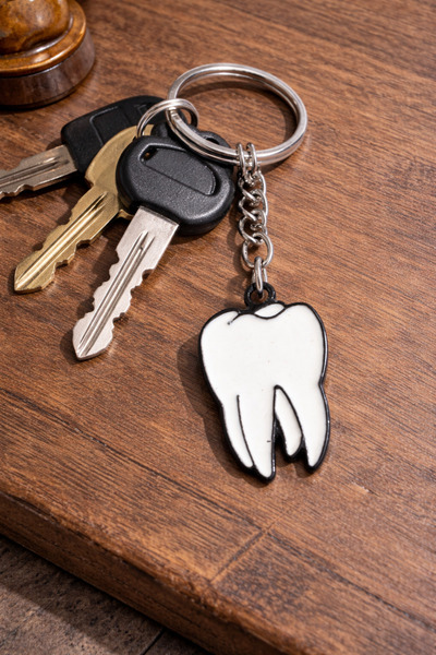 HER ŞEY NOTA www.herseynota.com Μπρελόκ - Ασημί