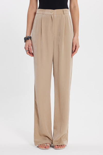 Tudors Γυναικείο παντελόνι Relax Fit με άνετη εφαρμογή, ίσιο, με διπλές τσέπε...