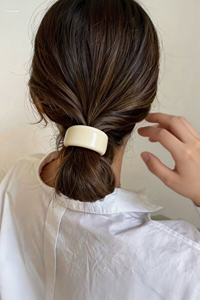 Katia&Bony Κυκλική Πόρπη Εκρού