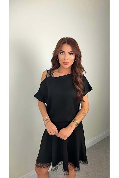 DİDEM GÜLTAKTI Rochie neagră cu dantelă la umeri Kanio pentru femei