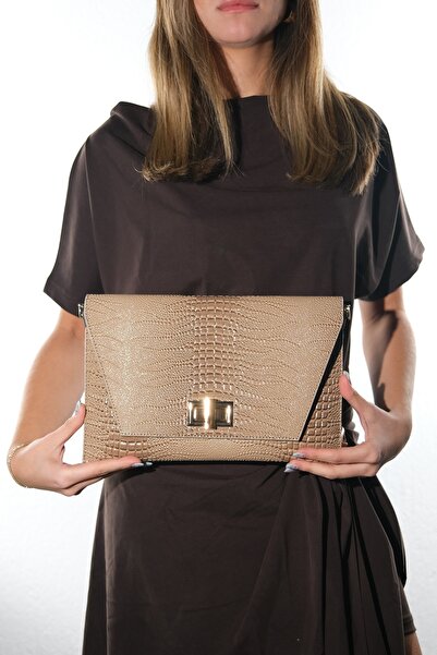 LuviShoes Γυναικεία τσάντα clutch από λουστρίνι με σχέδιο MAORI Mink