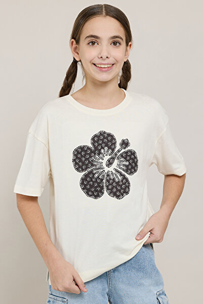 R&B Appliqued T-Shirt with Crew Neck and Short Sleeves