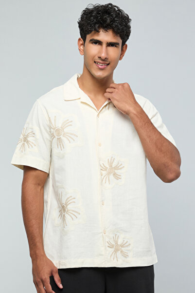 R&B Embroidered Shirt with Reverse Collar and Short Sleeves