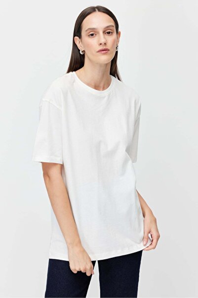 PAULMARK تي شيرت نسائي أساسي برقبة دائرية