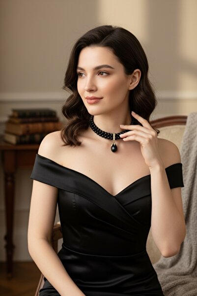FAYRA ACCESSORIES Kristal Taşlı Mayorka İnci Sallantılı Tasma İnci Kolye