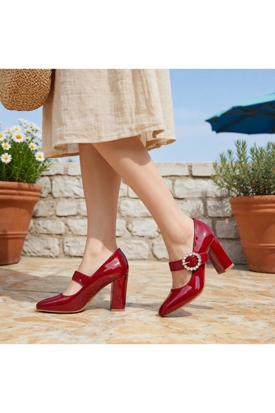 OEM Κομψές γυναικείες ψηλοτάκουνες γόβες με διακοσμητικές κρυστάλλινες εφαρμο...