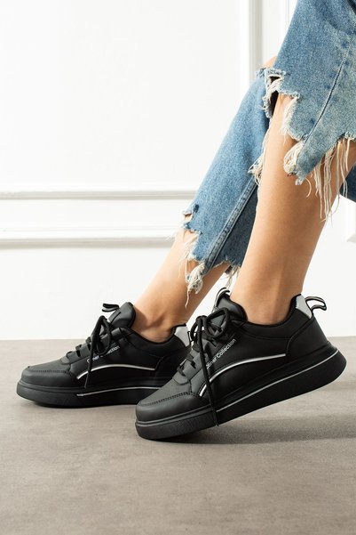 RENGARENG New Season Unisex Outdoor Shoes