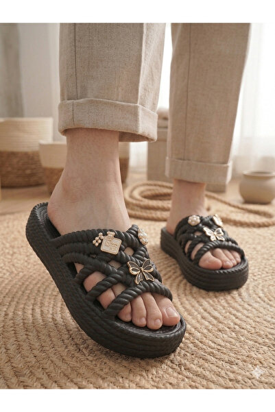 Babetty Γυναικείες πλεκτές καλοκαιρινές παντόφλες με λουράκια και πέτρινη λεπ...