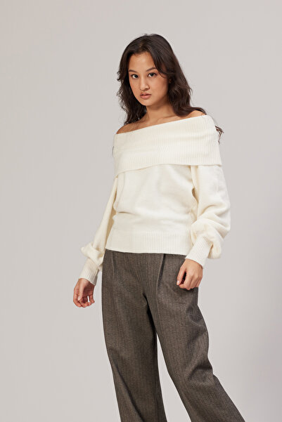 Nisan ΠΟΥΛΟΒΟ ΠΟΥΛΟΒΟ MADONNA