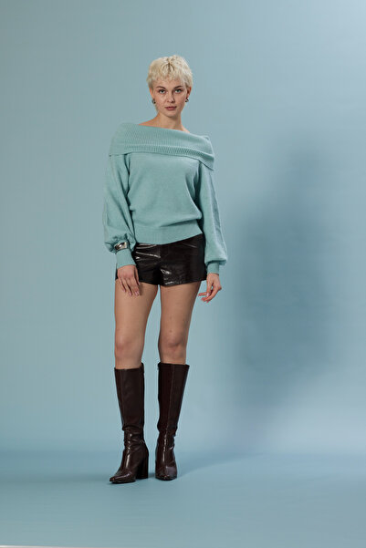 Nisan ΠΟΥΛΟΒΟ ΠΟΥΛΟΒΟ MADONNA