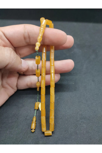 İskeçe Tesbih Τεχνουργία του Μεχμέτ Μερκάν, ένα τεχνούργημα τεχνίτη, που κόβε...