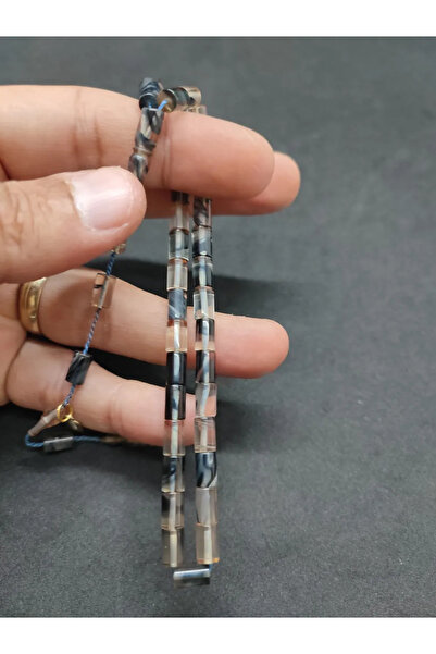 İskeçe Tesbih Τεχνουργία του Μεχμέτ Μερκάν, ένα τεχνούργημα τεχνίτη, που κόβε...