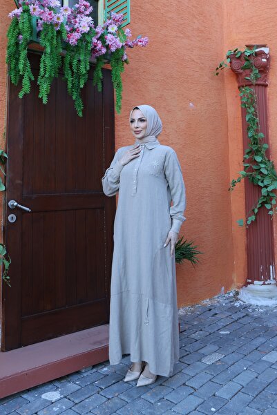 MODAMÜNASİP Υπέροχο λινό φόρεμα με διπλές τσέπες, λεπτομέρεια κεντήματος λουλ...