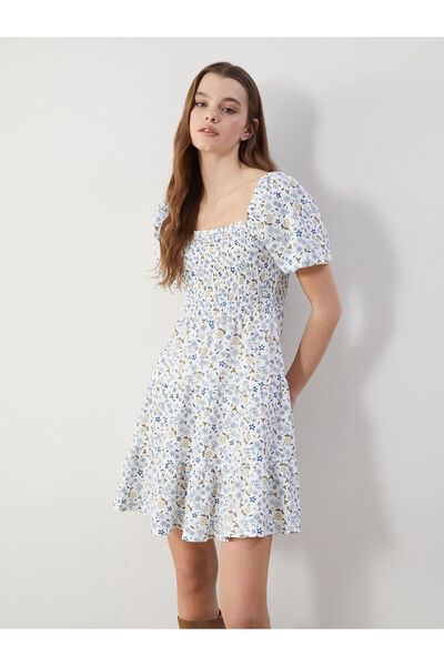 LC Waikiki Nevavm Square Neck Floral Balloon Sleeve Dress with a Difference