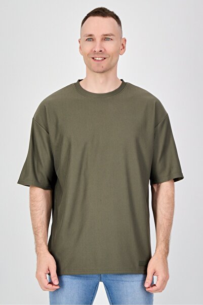 Core Elements Men Crew Neck Brand Logo Short Sleeve T Shirt, Dark Olive