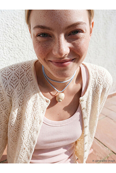 LC Waikiki NEVAVM Farkıyla XSIDE Εκρού οβάλ γιακάς με διάτρητο σχέδιο Γυναικε...