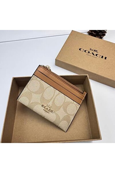 Coach New York محفظة نقود وحامل بطاقات من ماركة أزياء