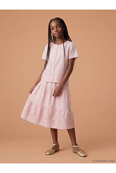 LC Waikiki Nevavm Girls' Skirt with Elastic Waist and Scallop Detail