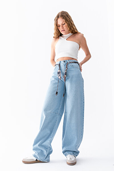 Pantastic Jeans بالون نيو سيزون بلون فاتح للصيف