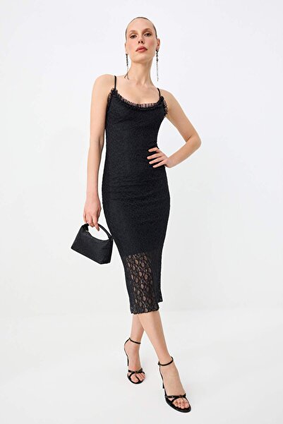 Συλλογή Trendyol Μαύρο φόρεμα πάρτι με δαντέλα και μίντι επένδυση TPRSS26EL00136