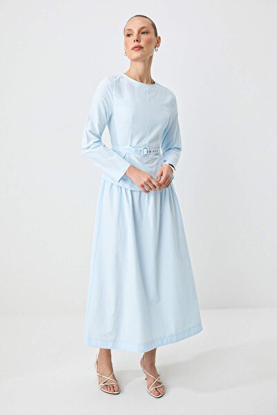 Trendyol Modest Ανοιχτό μπλε υφαντό φόρεμα χιτζάμπ TCTSS26EB00043