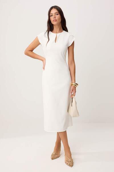 Колекция Trendyol Екрано-бежова рокля с подплата, без ръкави, с дължина до ко...