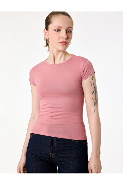 Koton εφαρμοστό Βαμβακερό μπλουζάκι με κοντό μανίκι με λαιμόκοψη