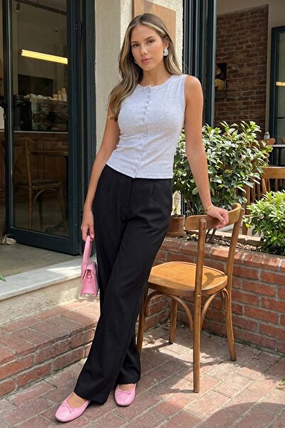 Madmext Γυναικεία μπλούζα Karmelanj με κουμπιά και λαιμόκοψη ποδηλάτου MG2638