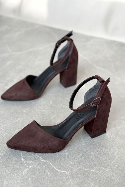 MODAADAM حذاء نسائي بكعب سميك من Celar - بني-سويدي