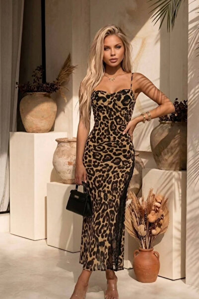 Love Fab Μακρύ φόρεμα λεοπάρ με λεπτομέρεια σκίσιμο από δαντέλα, επένδυση από...