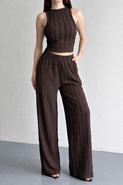 İLKCET MODA Σετ με παντελόνι καφέ με λαιμόκοψη halter και αντίστροφη ραφή