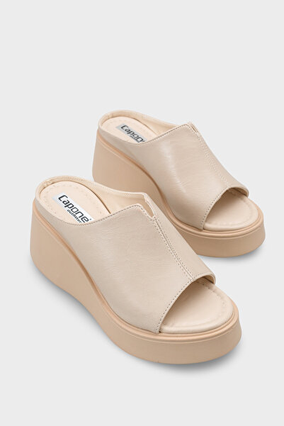 Capone Outfitters Γυναικείες παντόφλες με τακούνι Shandee