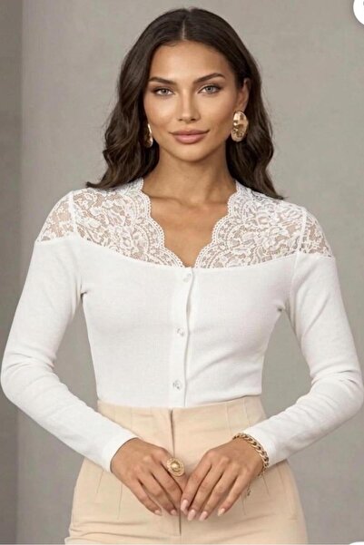 Cockatoo Δαντελένια λεπτομέρεια με λαιμόκοψη V και κουμπιά, μακρυμάνικη γυναι...