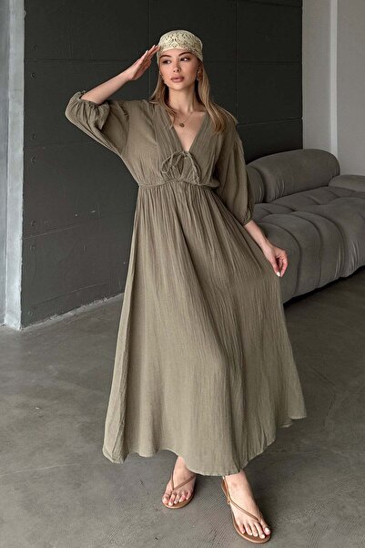 Olcay Šaty z mušelínu s detaily elastických tkaniček a krátkým rukávem KHAKI ...