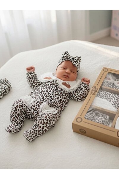 VERONA TARZ Baby Girl Muslin Fabric 10-Piece Hospital Discharge Set Boxed Gif...