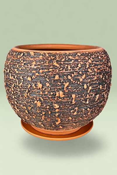 Earthen Pot Black Textured Handmade Large Size (WITH PLATE) 28*30 cm