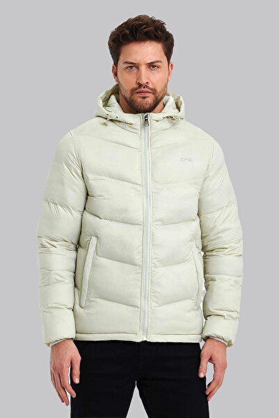 Slazenger معطف رجالي بغطاء رأس مملوء بالألياف 1005 - أبيض فاتح