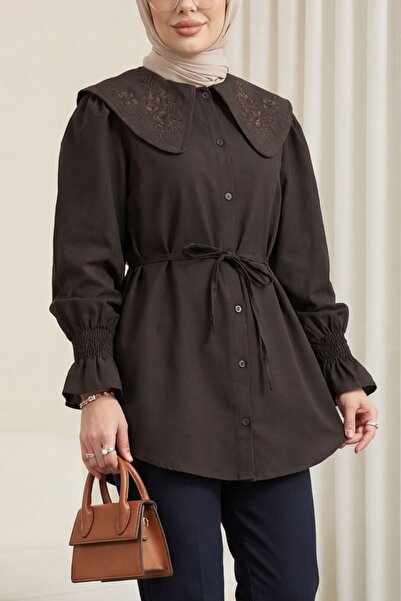 Modamorfo Πουκάμισο ποπλίνα με κέντημα στο γιακά και δέσιμο στη μέση -k. Καφέ