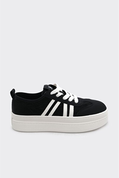 derinet Bağcıklı Comfort Taban Kadın Sneaker