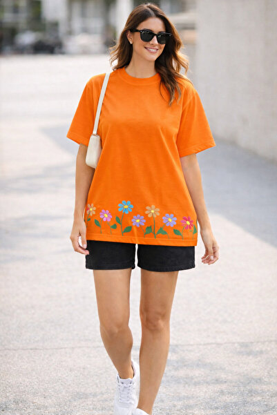 ArtYus Μπλουζάκι Unisex Oversize με σχέδιο λουλουδιών σε σειρά και στάμπα στο...